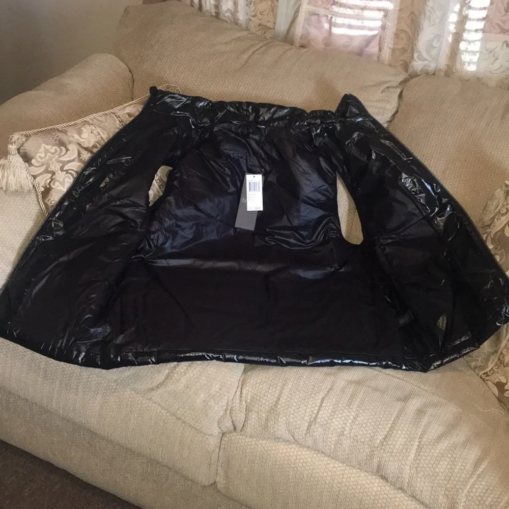 ♣️NWT Truth by Republic Men’s Black Vest